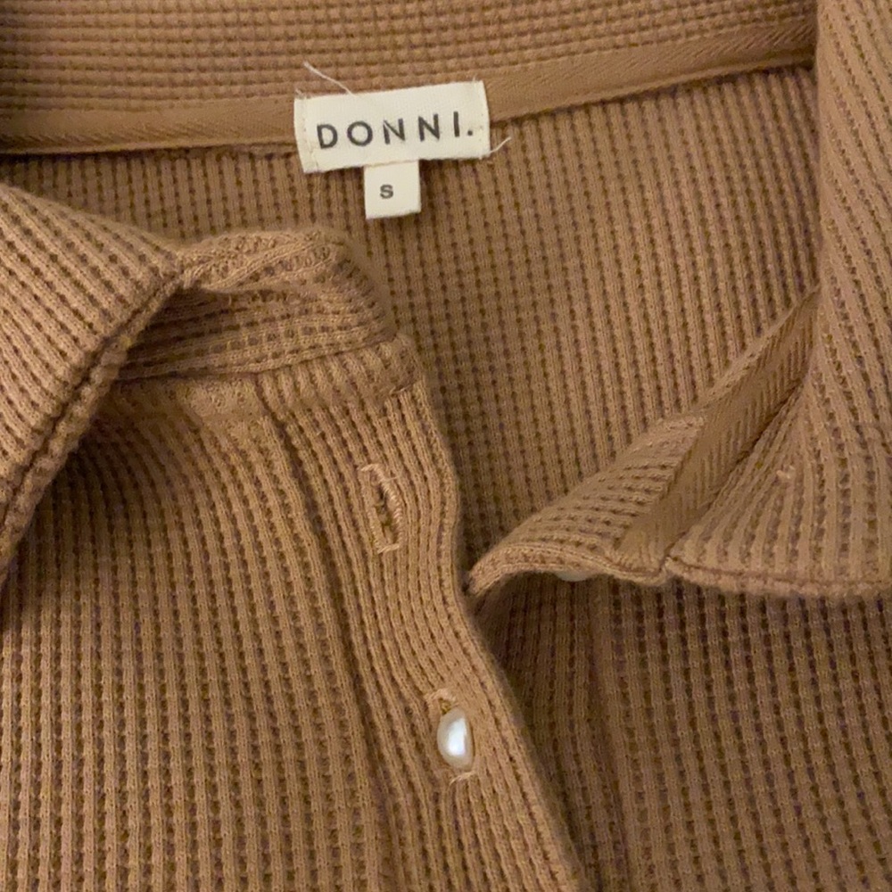 NWOT DONNI. Sweater